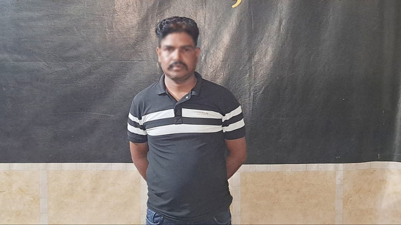 ছবির ক্যাপশন: 