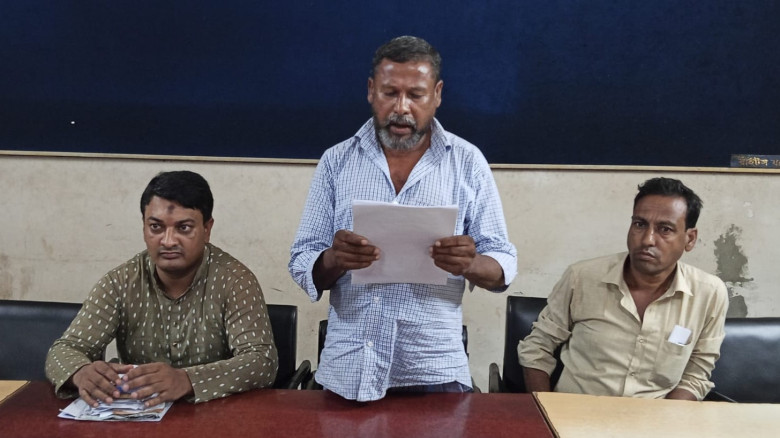 যশোরে খুলনা বিভাগীয় পুস্তক সমিতির নবনির্বাচিত নেতৃবৃন্দকে সংবর্ধনা