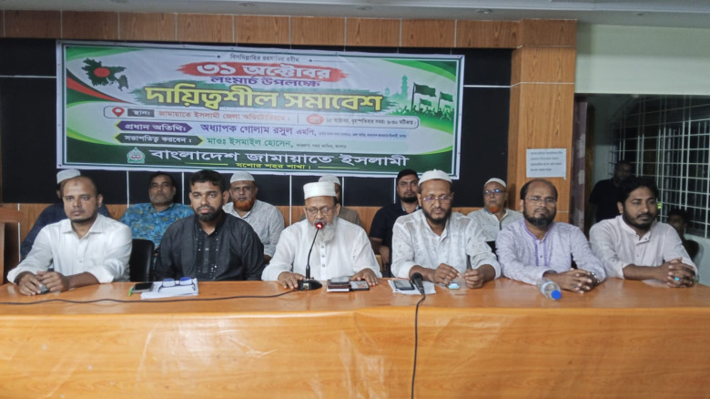 যশোরের শংকরপুরে অভিযানে ৮টি ককটেল সদৃশ বোমা উদ্ধার করেছে র‍্যাব