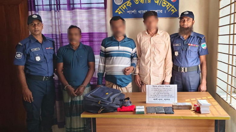 শার্শায় পুলিশের বিশেষ অভিযান: প্রতারক চক্রের ৩ সদস্য গ্রেপ্তার