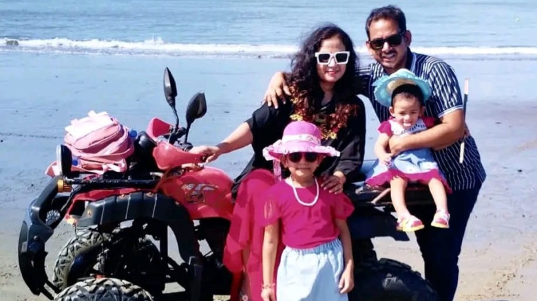 কক্সবাজারে রিসোর্টে ভয়াবহ আগুন: যশোরের একই পরিবারের চার সদস্য নিখোঁজ